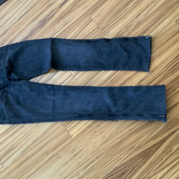 New pair of 7 for all mankind ladies jeans size 32 waist / 32 inseam - Picture 6 of 6